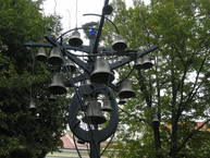 Carillon w parku