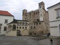 główna atrakcja turystyczna  etapu: zamek Rakoczych w Sarospatak.